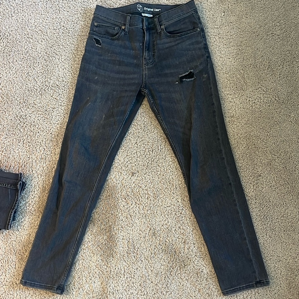 Black Original Use ripped jeans